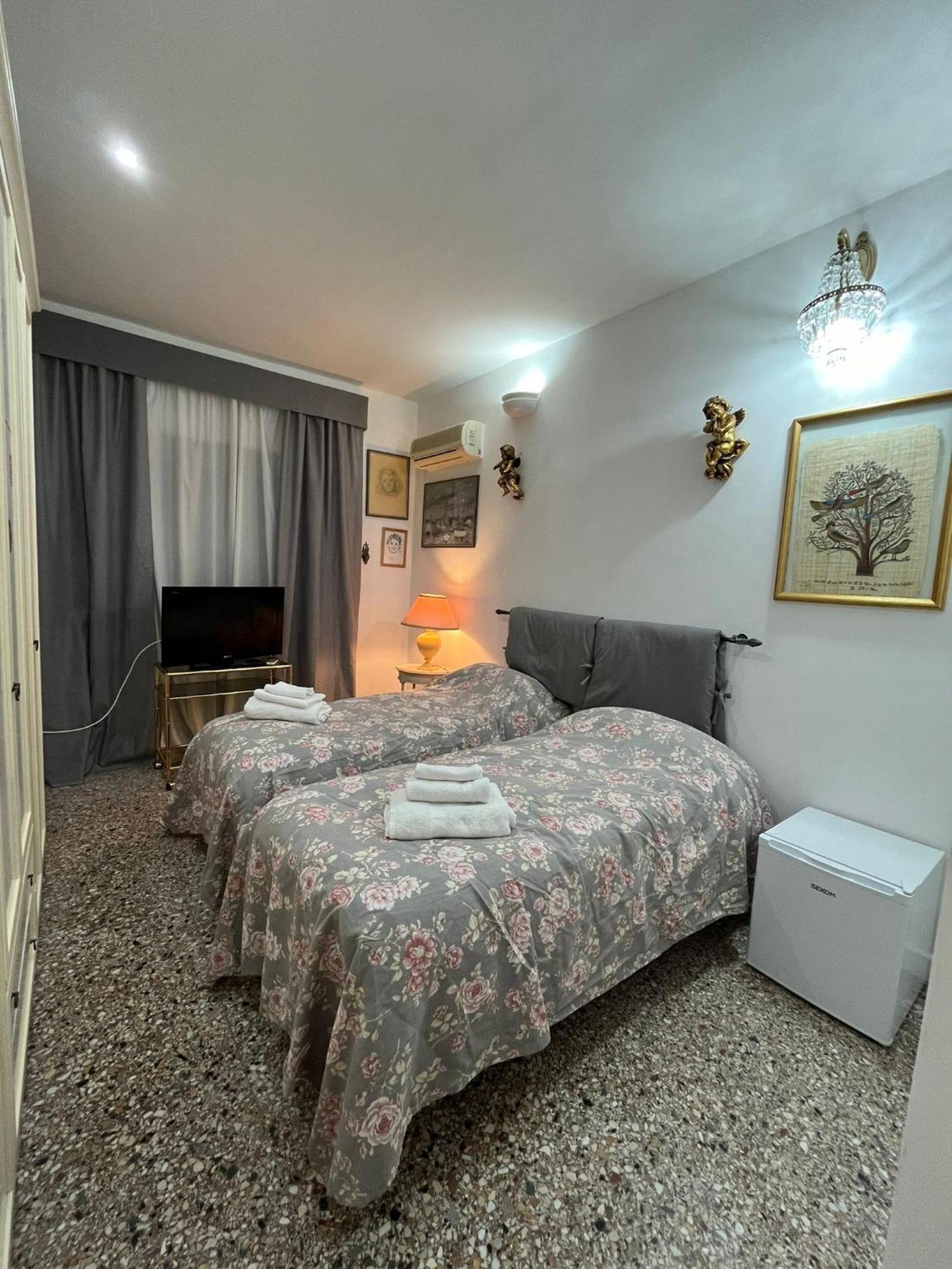 Hotel Stanza Con Ottima Posizione Roma Esterno foto